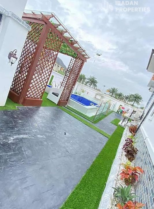 5 - 4 Bedroom with BQ - ibadanproperties.com.ng